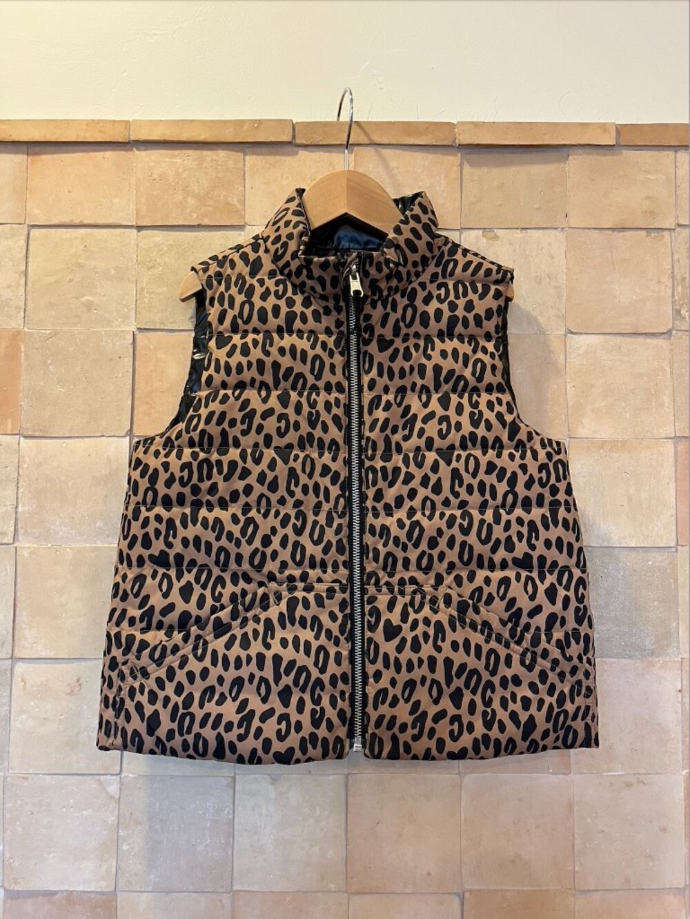 J Crew Puffer Vest Leopard Print Size M